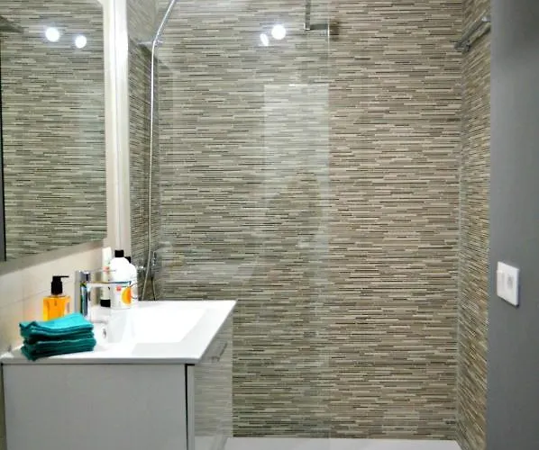 Sun 103 Wifi Free 公寓 *